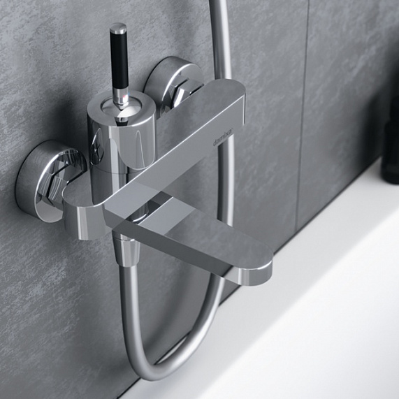 Смеситель для ванны и душа Damixa Arc 291000000 поворотный излив, хром-2